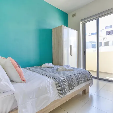 Sb17 - 2 Bed Penthouse Panorama In Qawra *