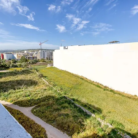 דירה Sb17 - 2 Bed Penthouse Panorama In Qawra סיינט פול ביי