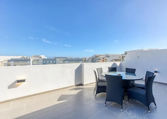 Sb17 - 2 Bed Penthouse Panorama In Qawra St. Paul's Bay
