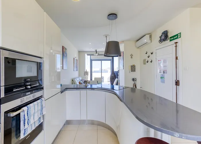 Sb17 - 2 Bed Penthouse Panorama In Qawra Apartment