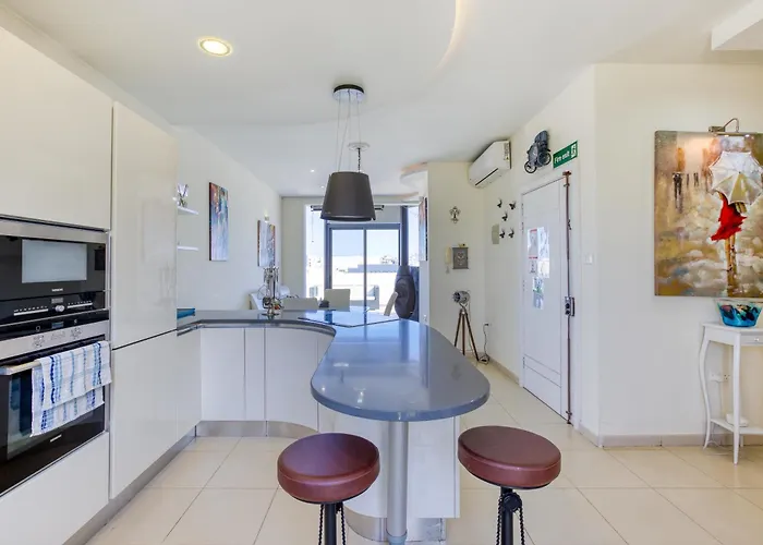 Sb17 - 2 Bed Penthouse Panorama In Qawra Apartment