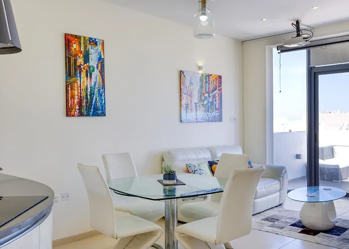 Sb17 - 2 Bed Penthouse Panorama In Qawra St. Paul's Bay