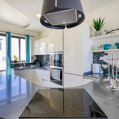 Sb17 - 2 Bed Penthouse Panorama In Qawra Apartmán *